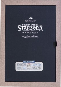 Polska-Wodka-Starzona-w-Beczkach.jpg