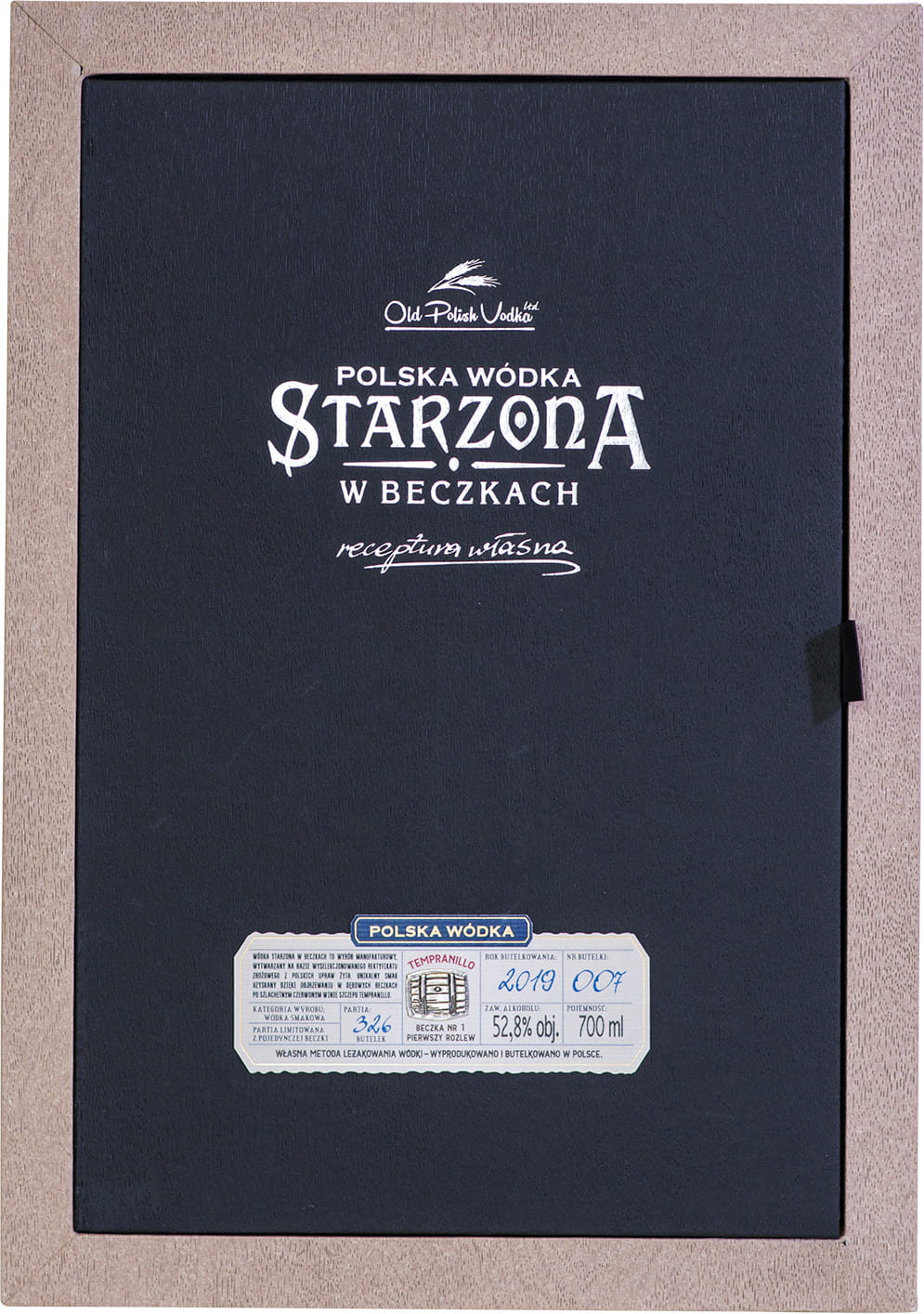 Polska-Wodka-Starzona-w-Beczkach.jpg